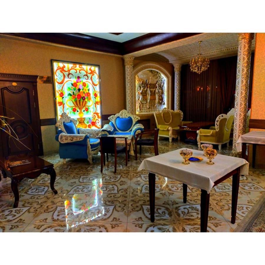 Edem Plaza Hotel Buxoro Luaran gambar