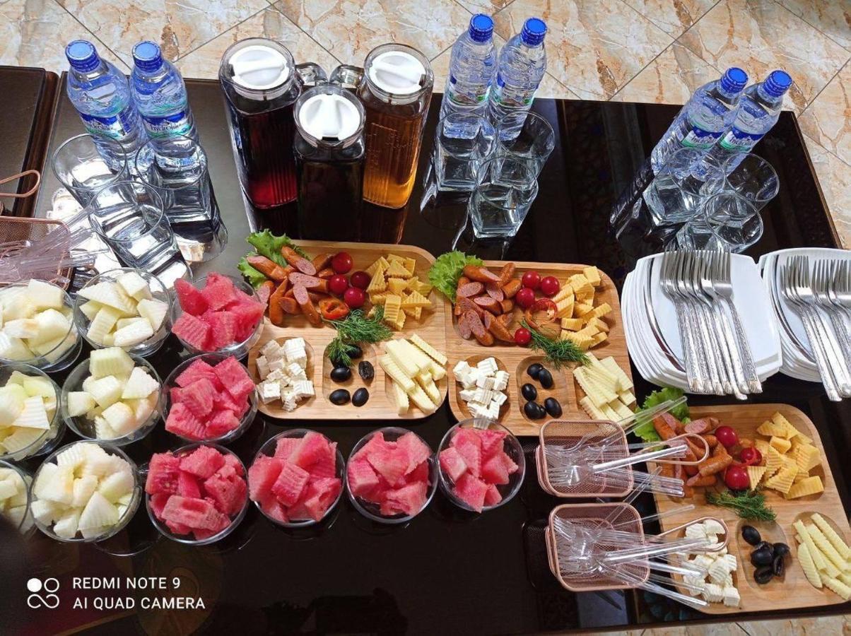 Edem Plaza Hotel Buxoro Luaran gambar