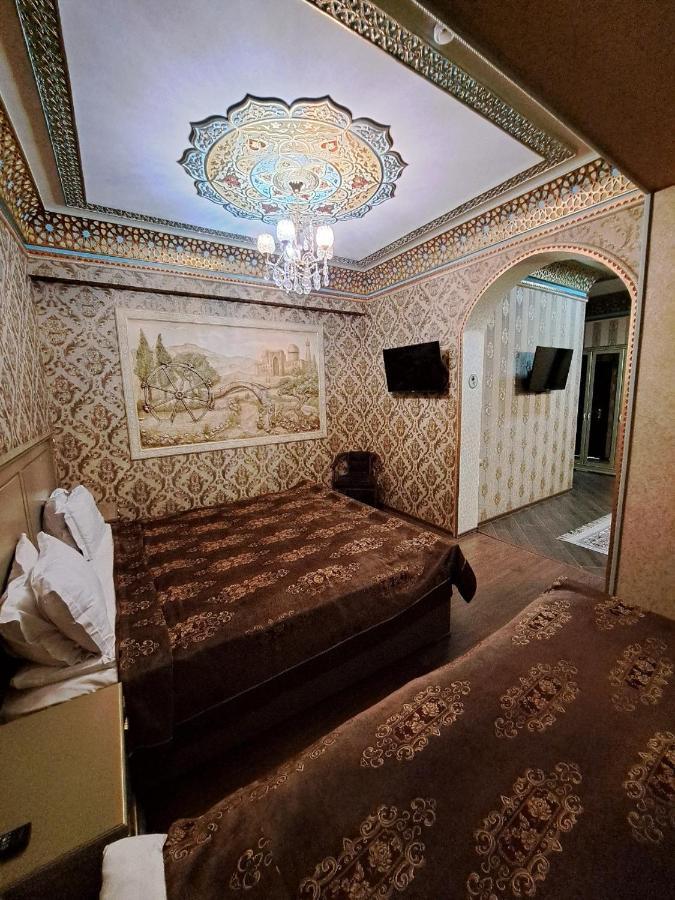 Edem Plaza Hotel Buxoro Luaran gambar