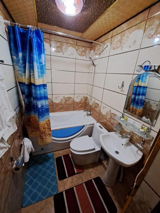 Edem Plaza Hotel Buxoro Luaran gambar