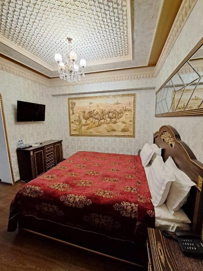 Edem Plaza Hotel Buxoro Luaran gambar