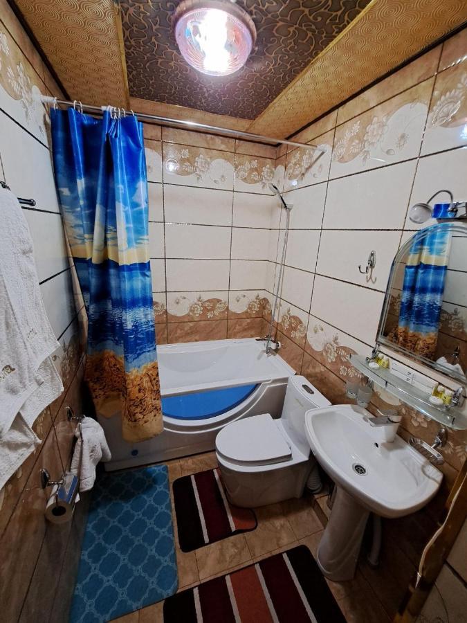Edem Plaza Hotel Buxoro Luaran gambar