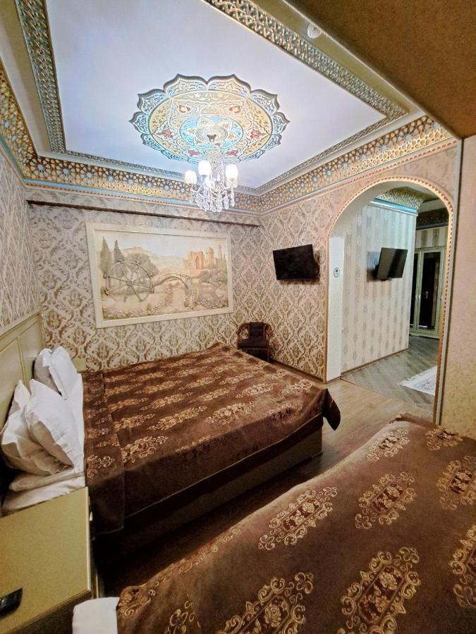 Edem Plaza Hotel Buxoro Luaran gambar
