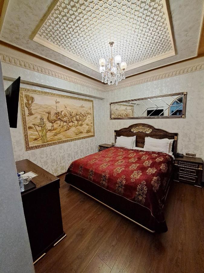 Edem Plaza Hotel Buxoro Luaran gambar